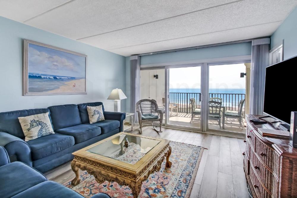 One-Bedroom House interior
